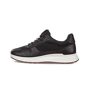 Amazon.com | ECCO Women's St1 Sneaker, Black/Black Nubuck, 6